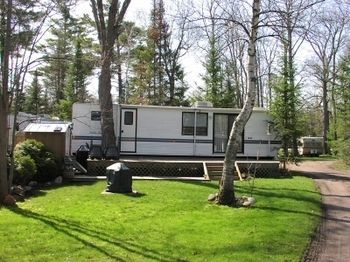 Jell E Bean Campground And Trailers Hotel Уасага Бийч Екстериор снимка