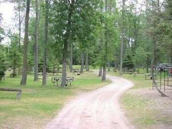 Jell E Bean Campground And Trailers Hotel Уасага Бийч Екстериор снимка